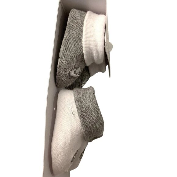 2 Pair Nike Booties Newborn Size 0-6 Months Gray - Picture 2 of 3